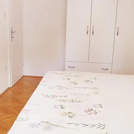 Apartment Apartman Makarska